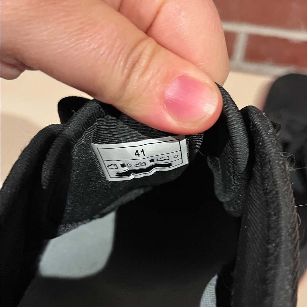 Black Barefoot Sneakers - Picture 5 of 9